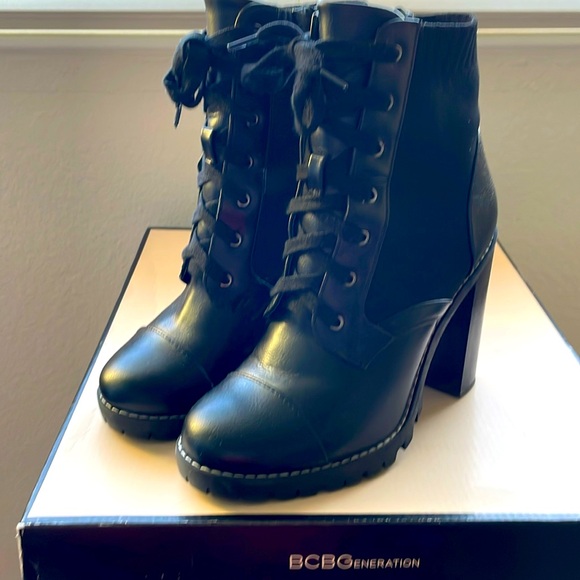 BCBG booties - Picture 1 of 5